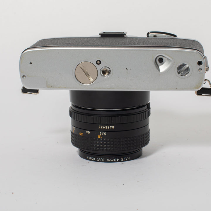 Minolta XG-A with 50mm f/1.7 Lens