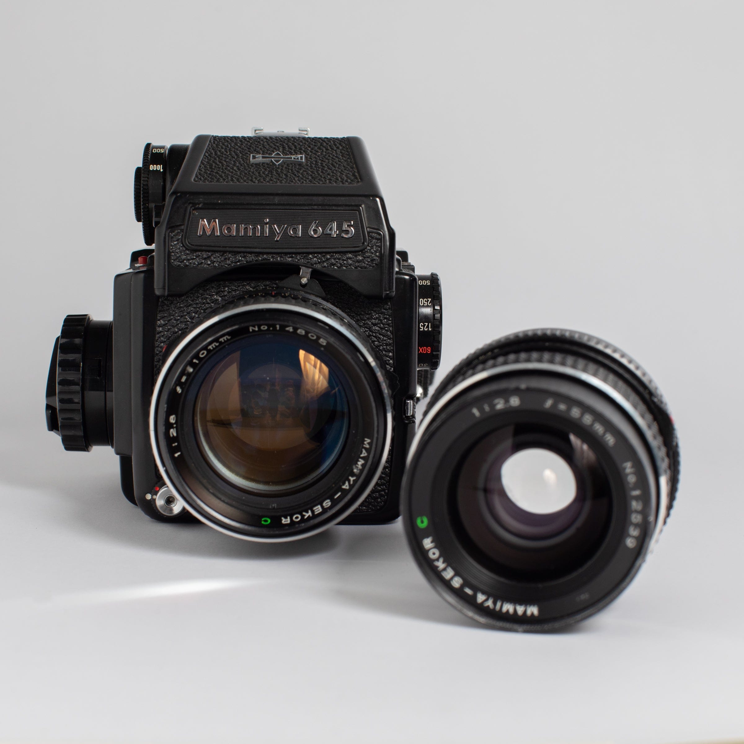 フィルムカメラ Mamiya M645 1:1.9 80mm マミヤ M645 (1000S, スーパー)｜一般的には非常に安い買取価格