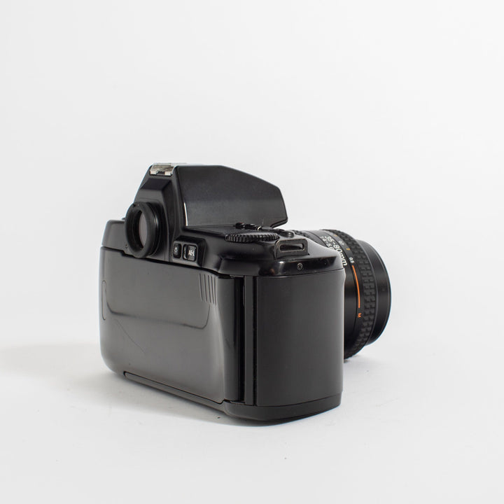 Nikon N8008 with AF Nikkor 35-80mm f/4-5.6 D Lens