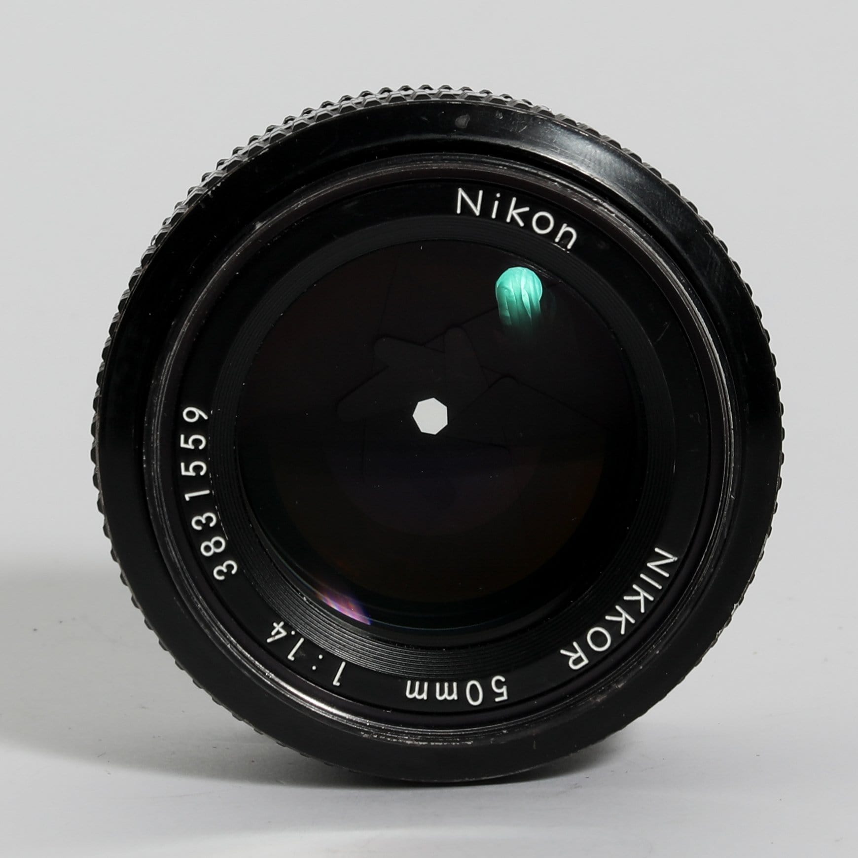 Nikon F中期 フォトミックFTN + New Nikkor 50mm F2 Nikon F Photomic with 50mm f/2 Lens – Film Supply Club