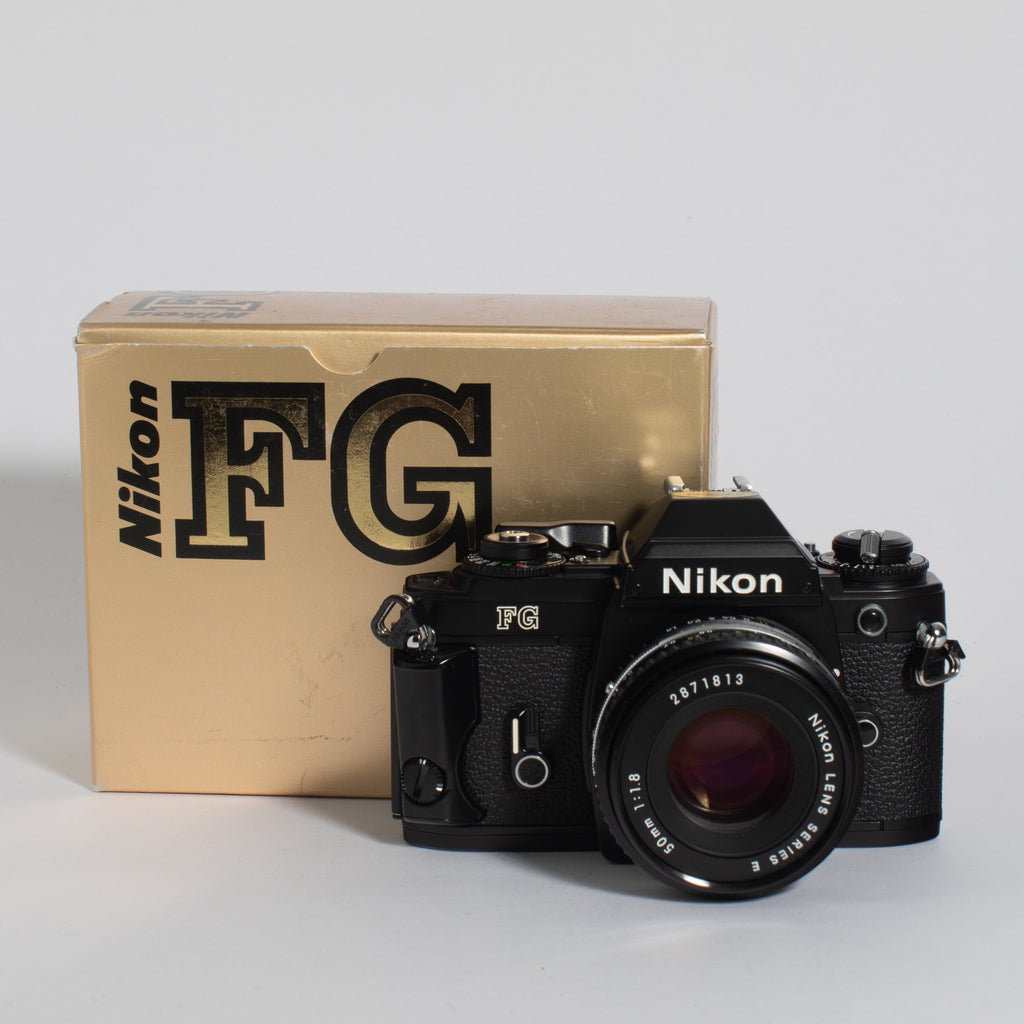 【美品】NIKON FG ブラック MF15付属 Nikon FG (Black) with 50mm f/1.8 Lens - NEW-IN-BOX – Film Supply Club