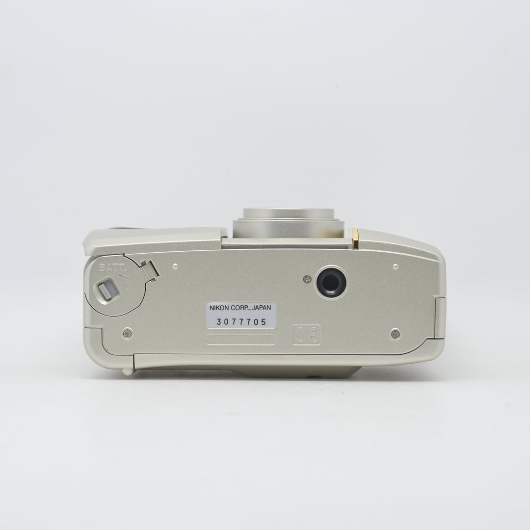 Nikon Lite Touch Zoom 110S QD (New Old Stock Box Set)