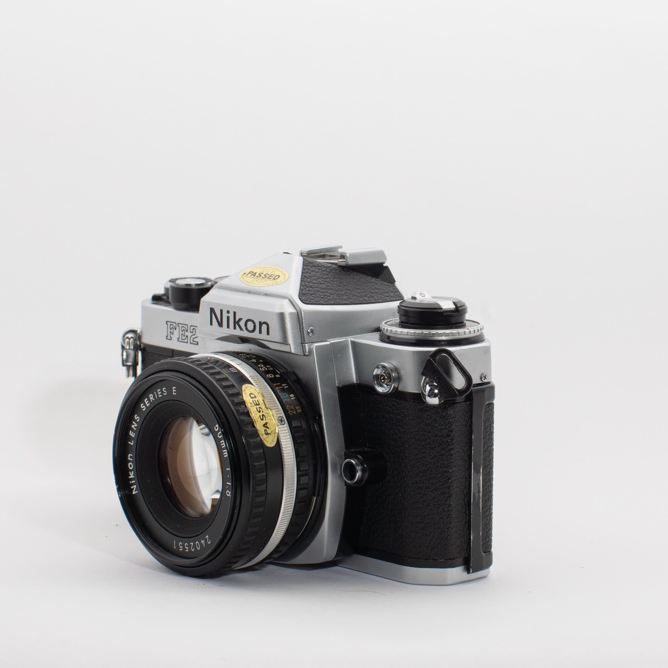 Nikon Fe2 35mm Camera w/ Nikkor 50mm Series online E f/1.8 lens