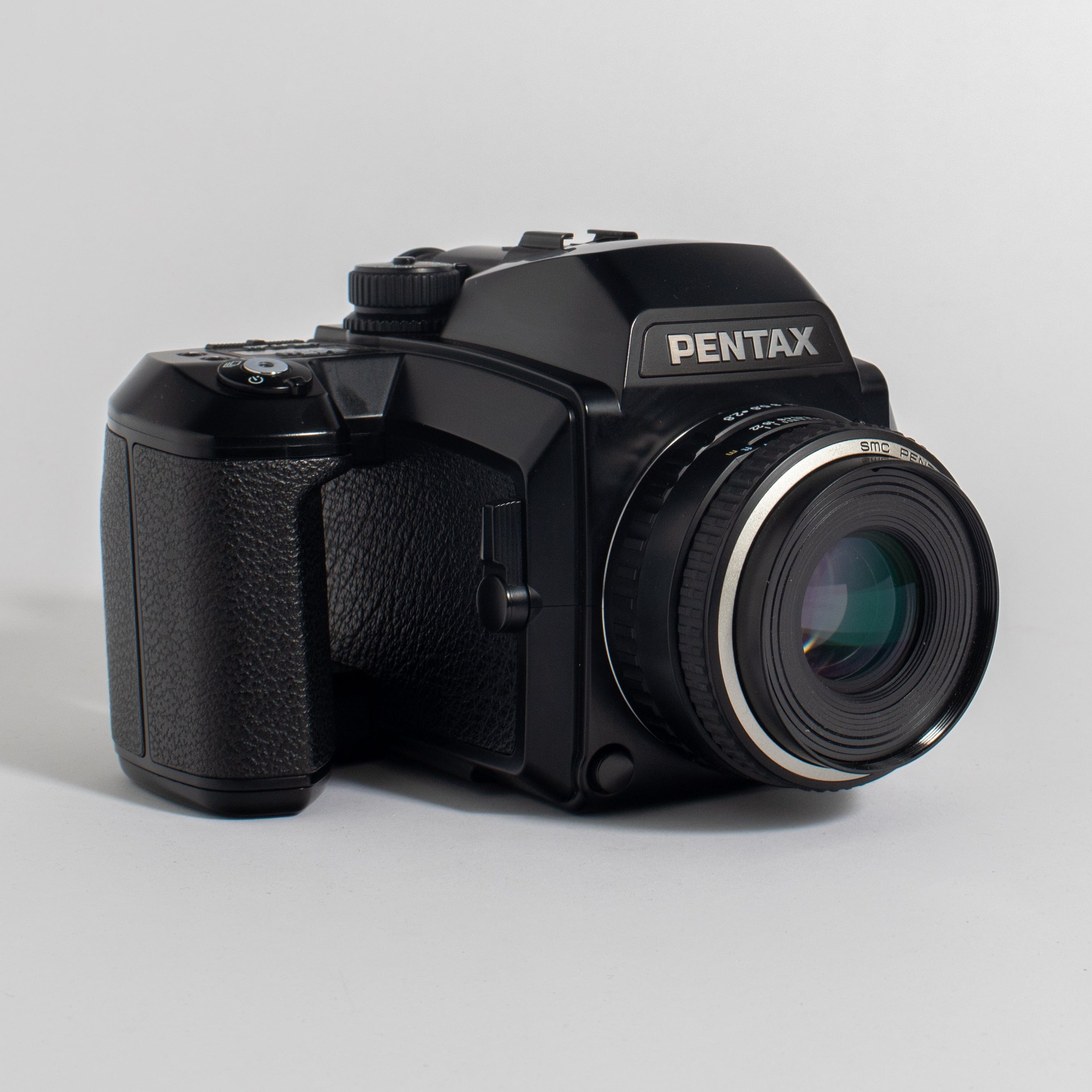 Pentax 645N with SMC Pentax-FA 75mm 2.8 Lens – Film Supply Club