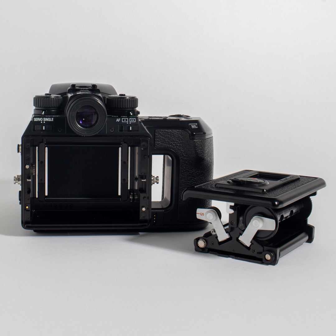 Pentax 645N with SMC Pentax-FA 75mm 2.8 Lens