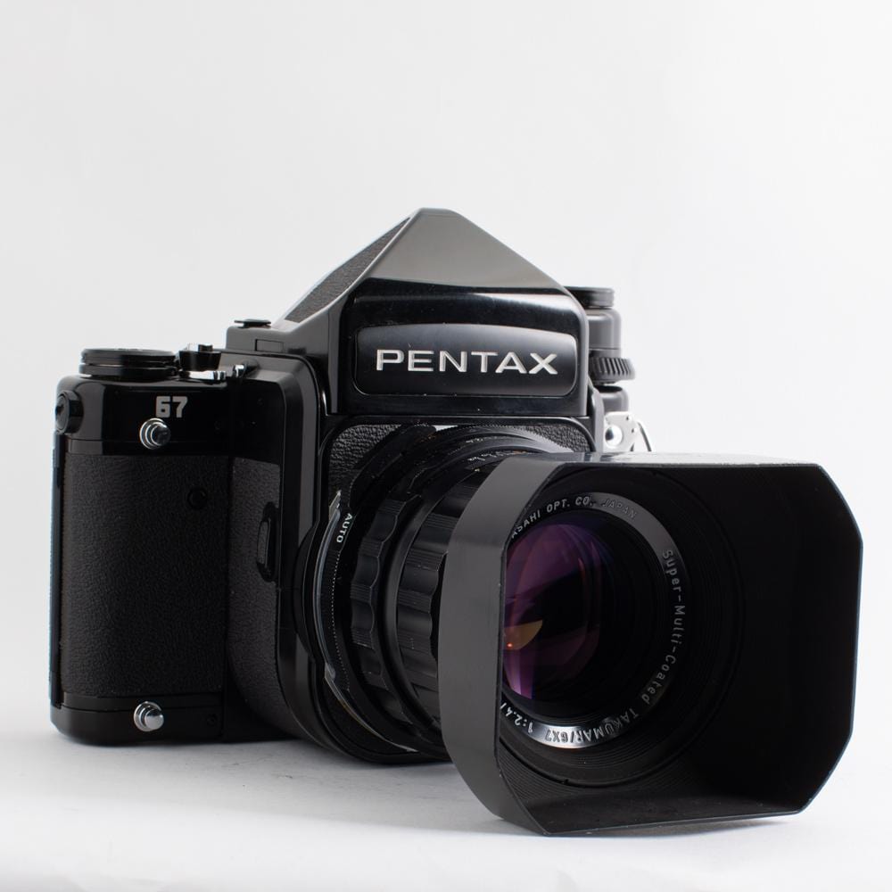 Pentax 67 with 105 SMC Takumar 1:1.4 Lens (MINT) – Film Pentax 67 with 105 SMC Takumar 1:1.4 Lens (MINT) – Film