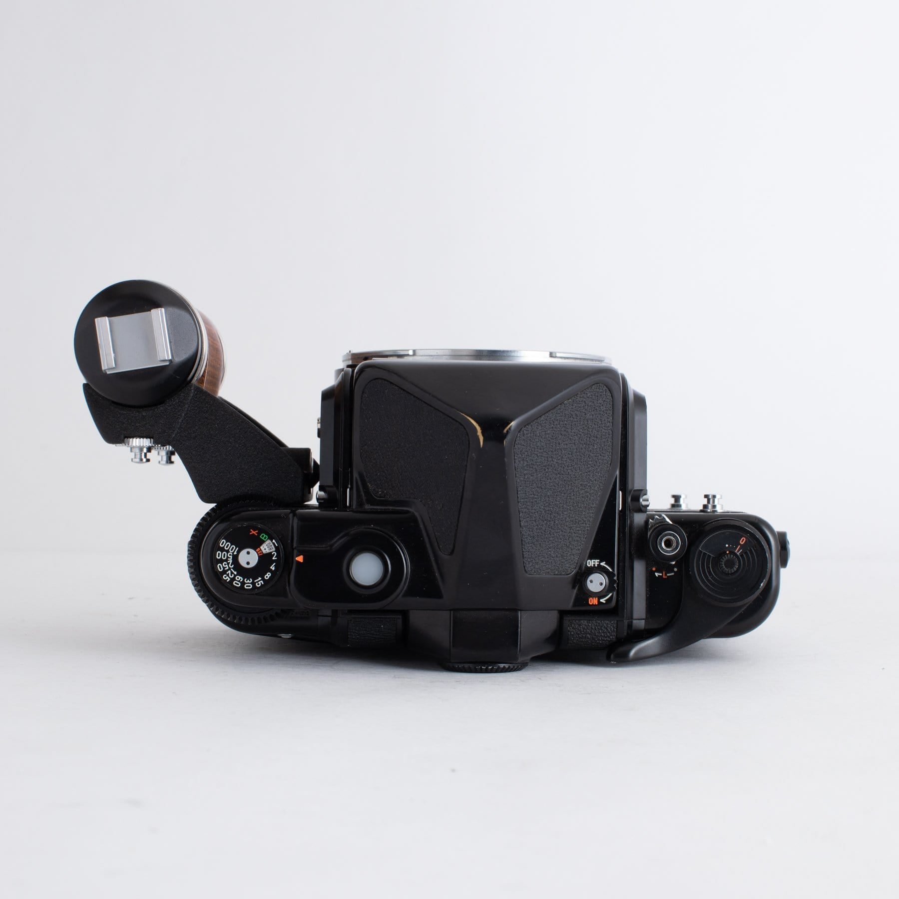 Pentax 67 with Wooden Handle – Film Supply Club Pentax 67 with Wooden Handle – Film Supply Club