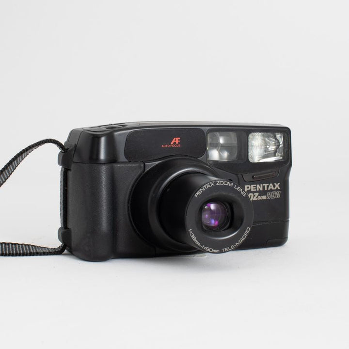 Pentax IQZoom 900 Point and Shoot Camera