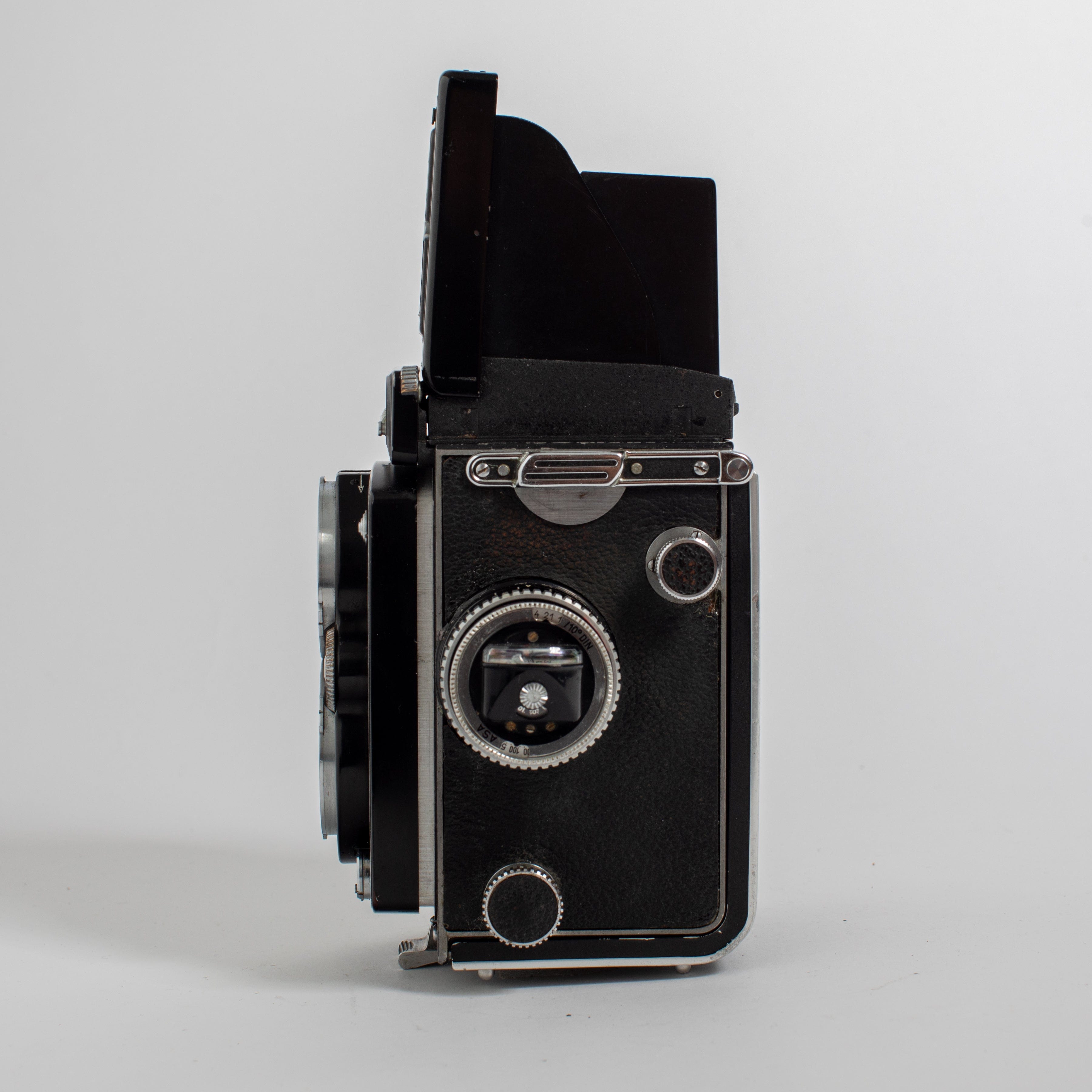 Rolleiflex 3.5C w/ 75mm f/3.5 Zeiss Planar – Film Supply Club