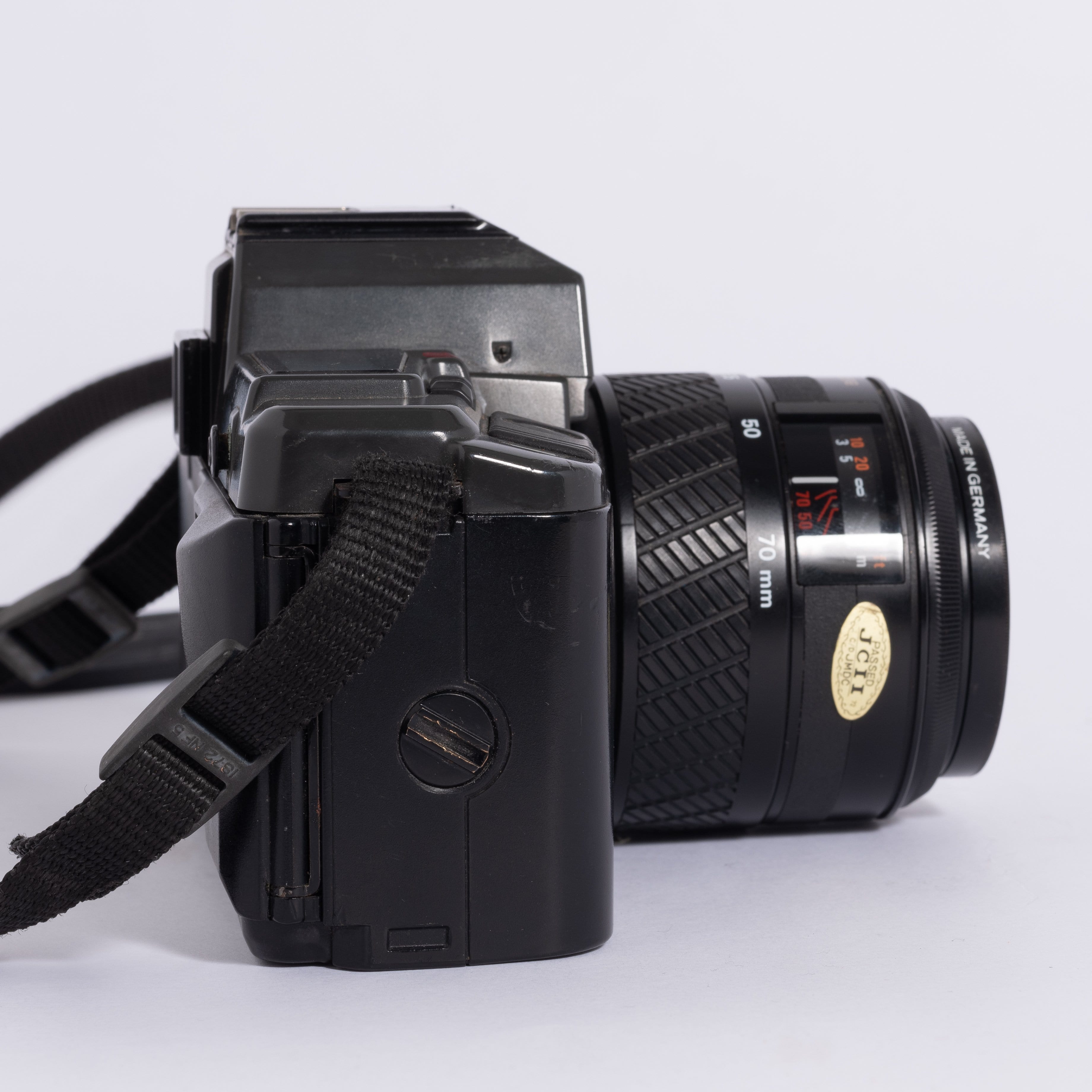 Yashica 230-AF with AF 35-70mm f/3.3-4.5 Lens – Film Supply Club