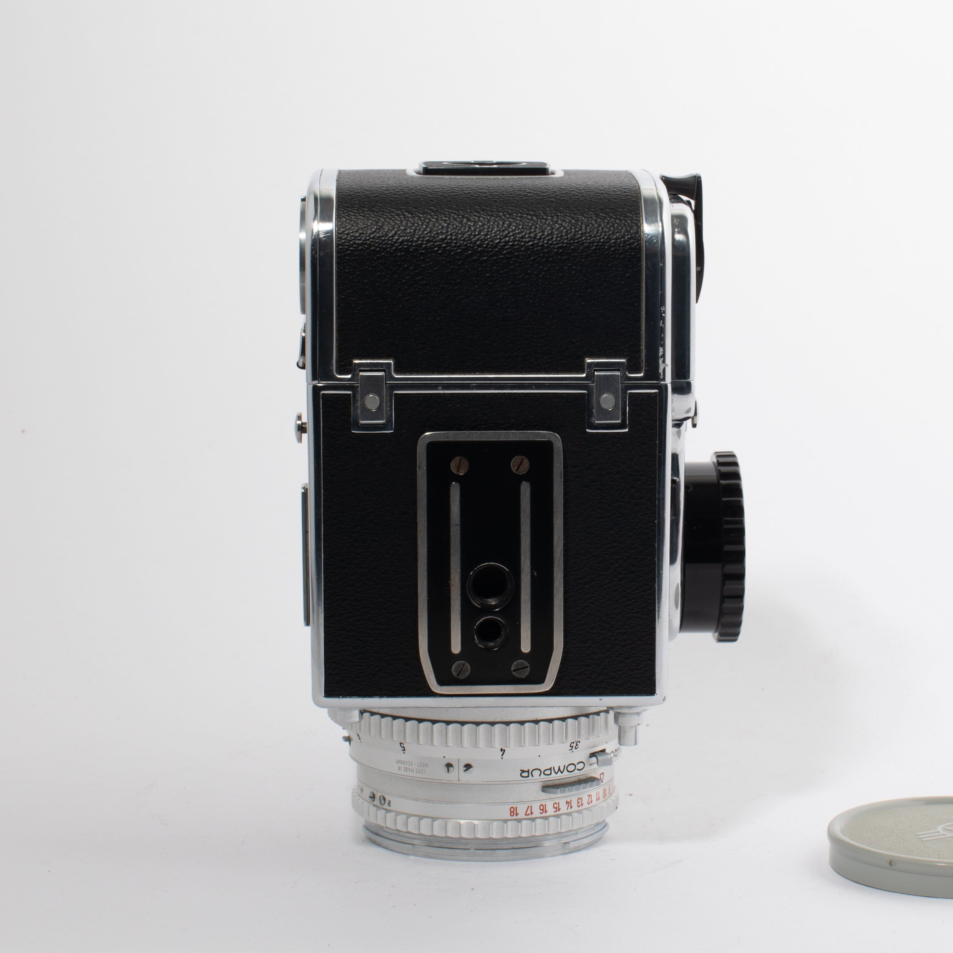 Hasselblad 500C with Zeiss Planar T* 80mm f/2.8 - MINT – Film