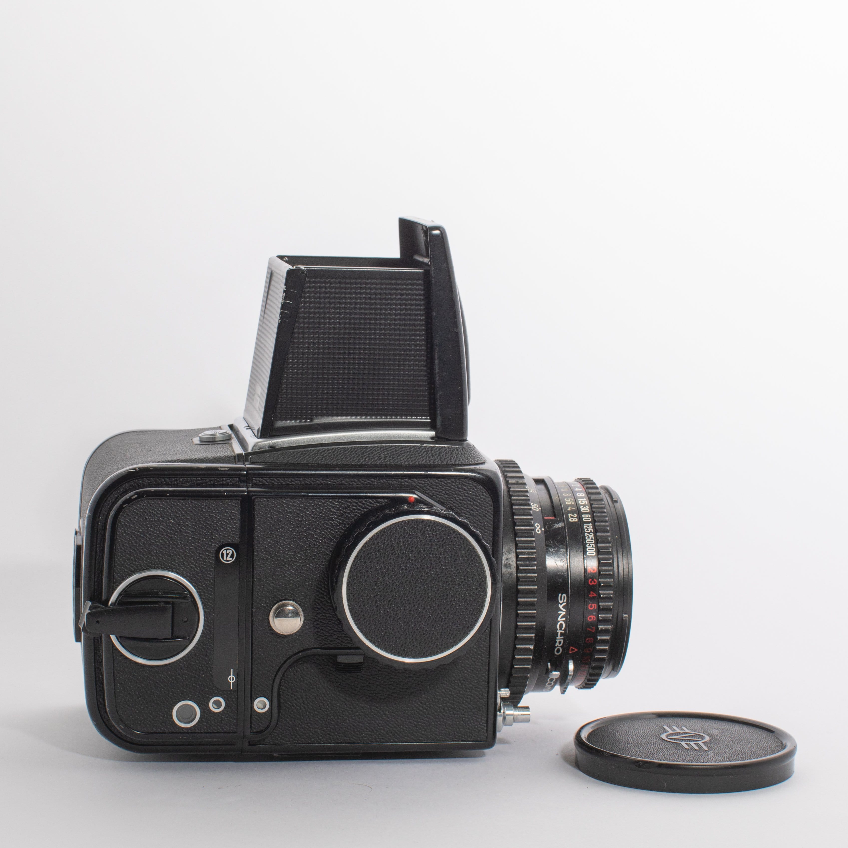 Hasselblad 500C/M Black with a Carl Zeiss 80mm Planar 2.8 Lens (PREMIUM CLA)