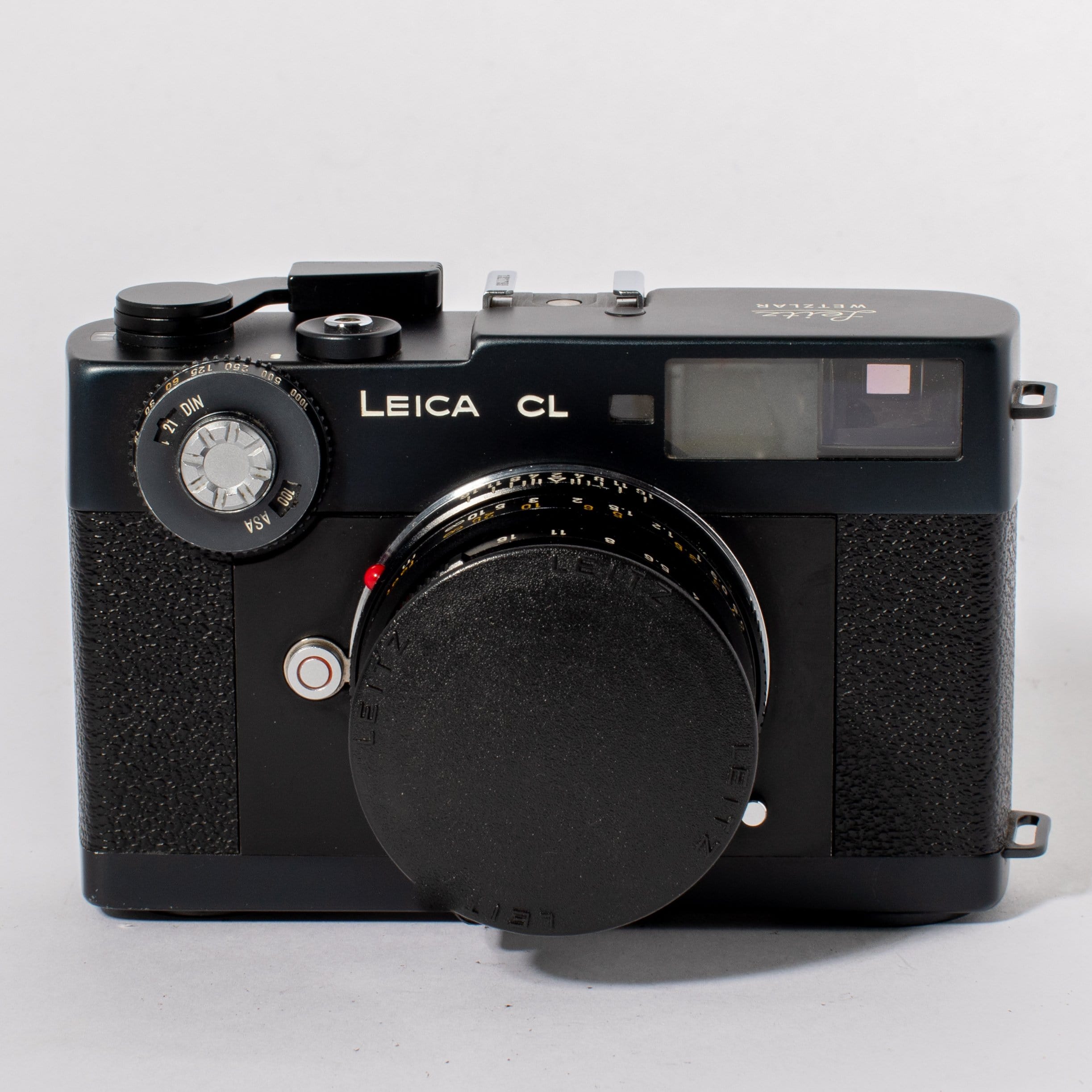 Leica CL (Black) with Wetzlar Sumicron-C 40mm f/2 Lens