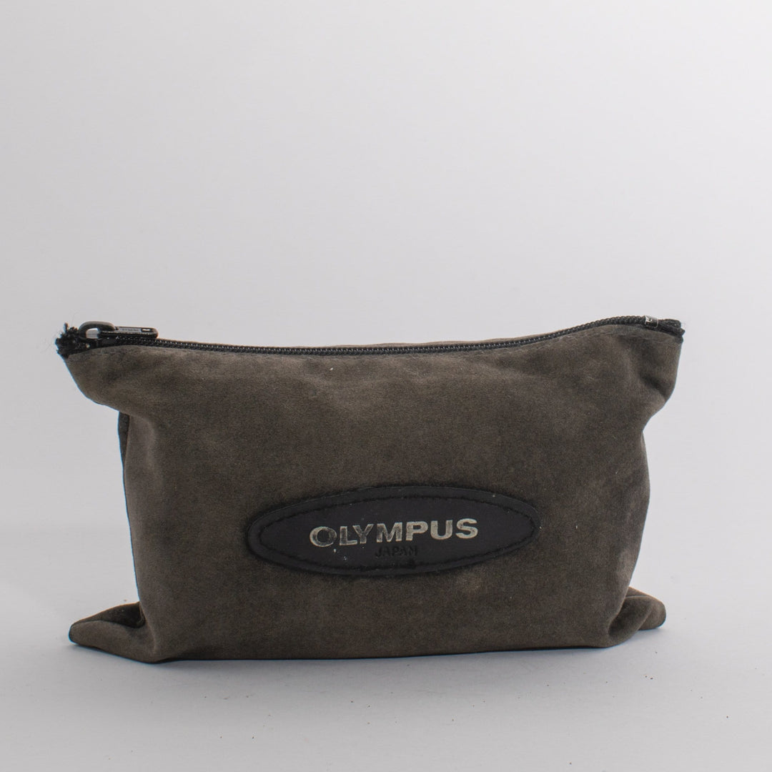 Olympus Stylus 35mm f/3.5 (Gold) with bag