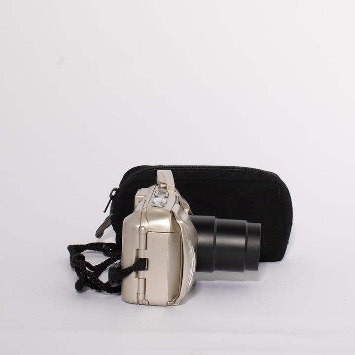 Olympus Stylus Epic Zoom 80 DLX with 38-80mm with bag